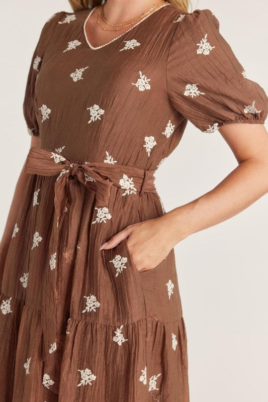 Embroidered floral Tiered midi Dress