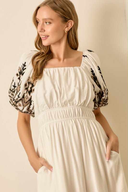 Midnight Cream Maxi Dress