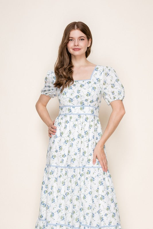 Square neck puff sleeve maxi dress with lace