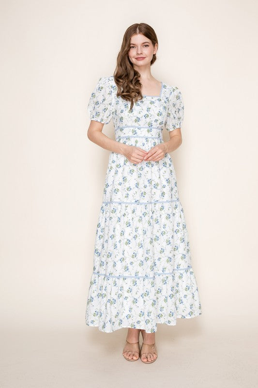 Square neck puff sleeve maxi dress with lace