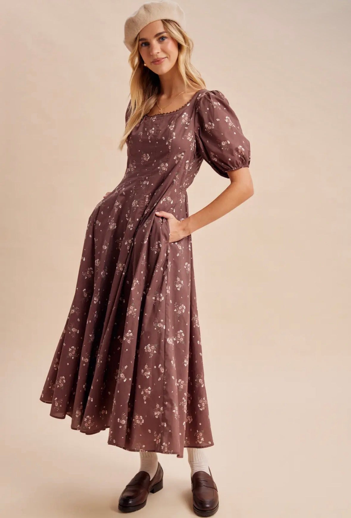 Scoop neck floral maxi dress